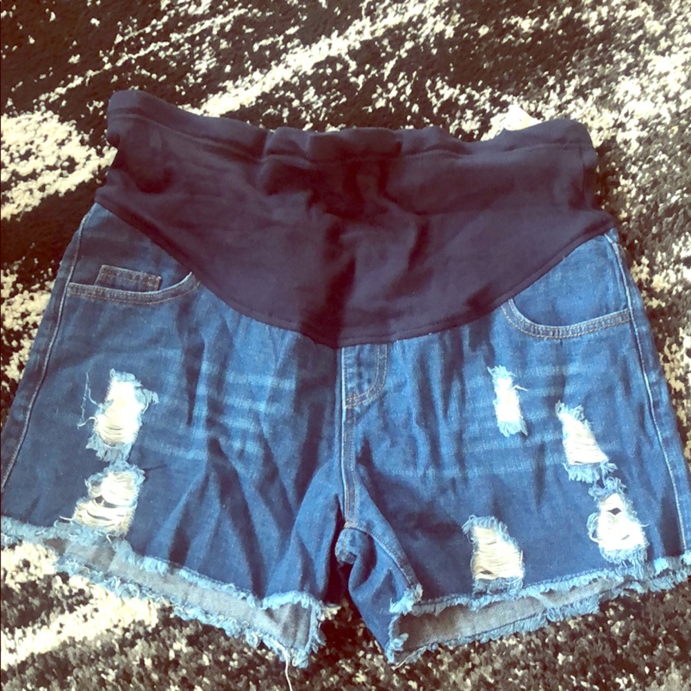 Maternity denim shorts